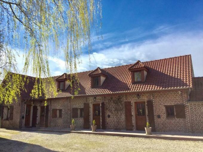 Domaine Jeanne D'Arc Valhuon Exterior foto